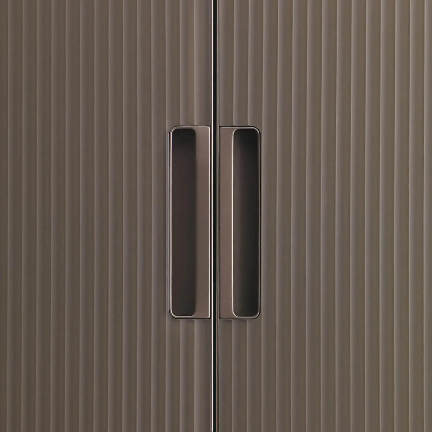 Cover Wardrobe