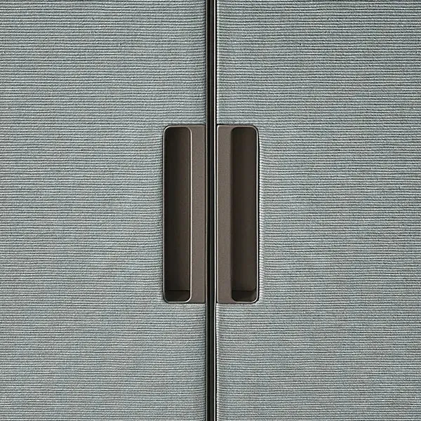 Cover Wardrobe