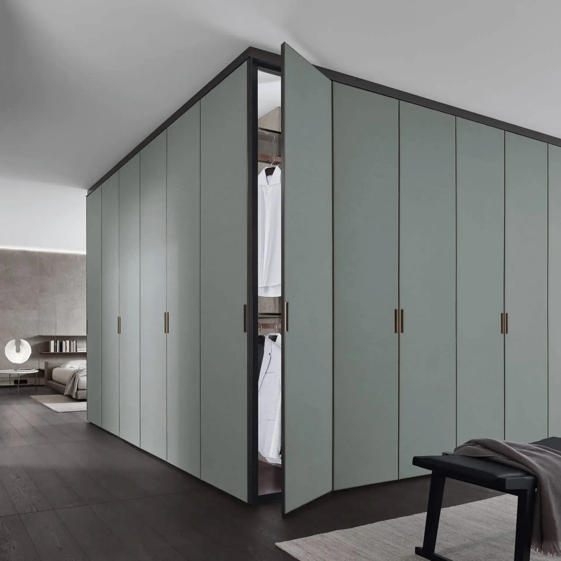 Cover Wardrobe