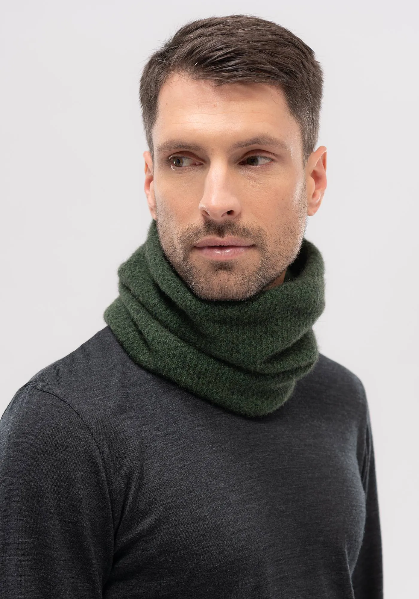 Finley Snood