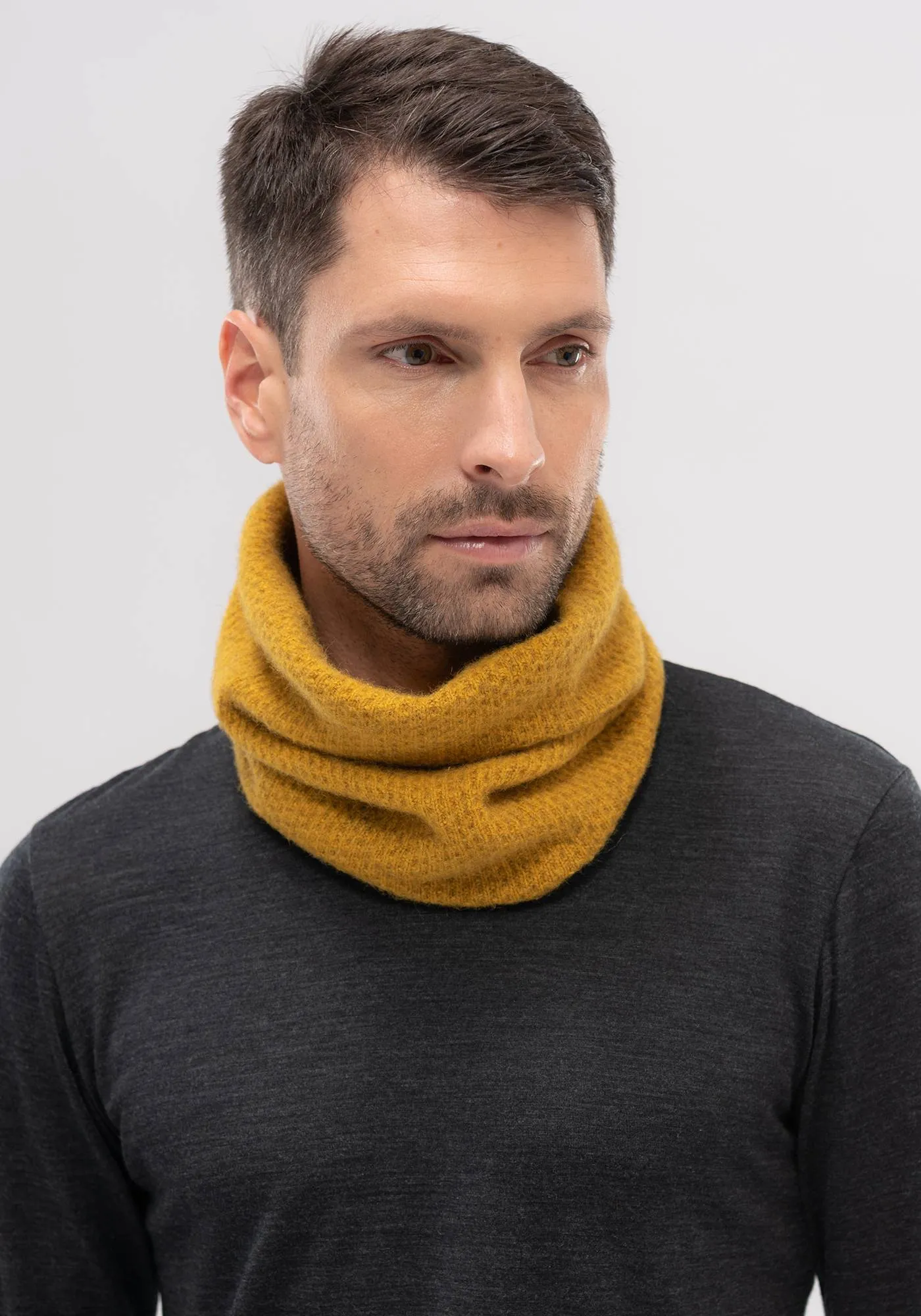 Finley Snood