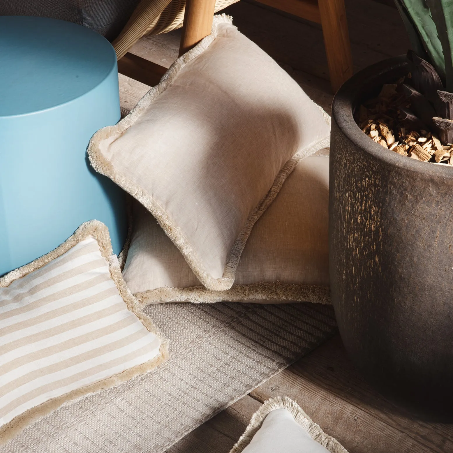 HAPPY LINEN PILLOW | STRIPED WHITE WITH BEIGE FRINGES                                                                                                 SOFT LINEN CUSHION WITH COTTON FRINGES
