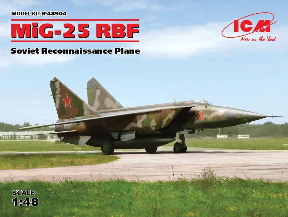 ICM 48904 1/48 Mig-25 RBF Soviet Reconnaissance Aircraft