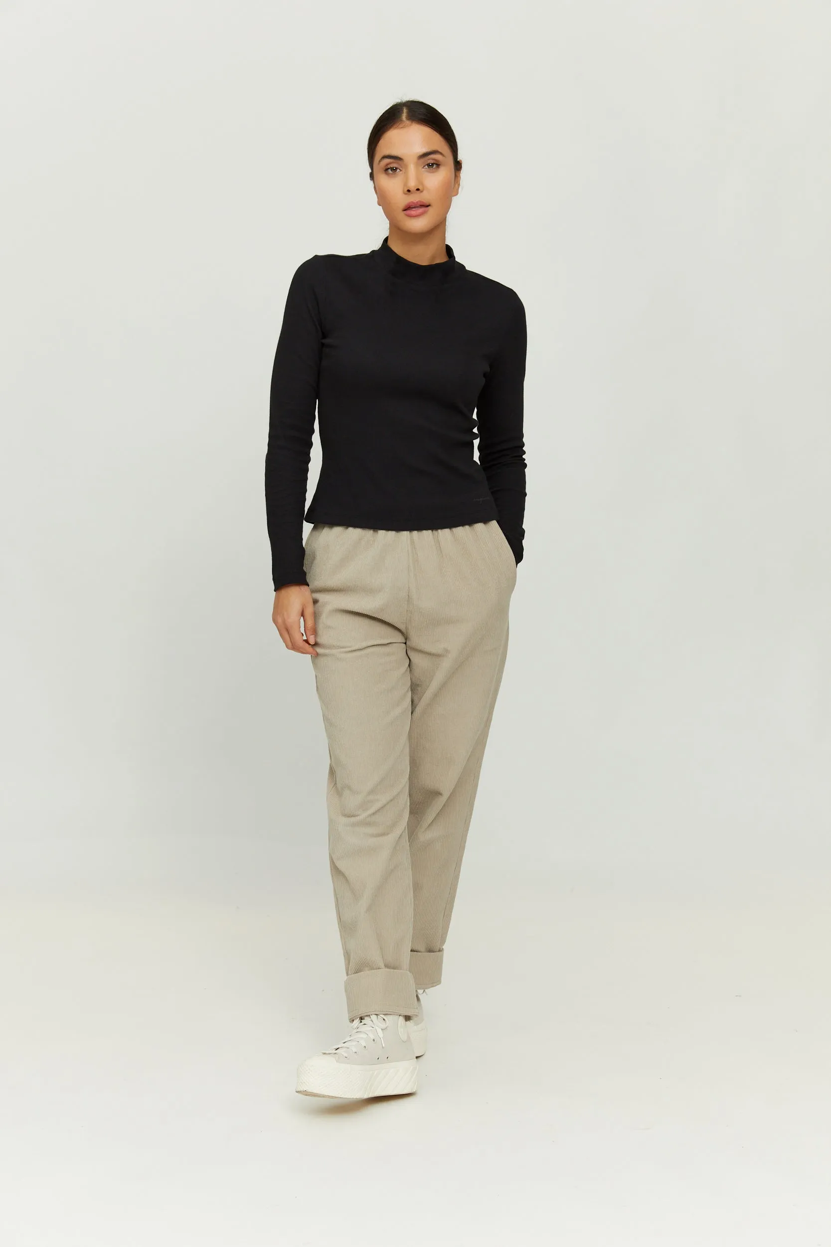 Lillian Turtleneck