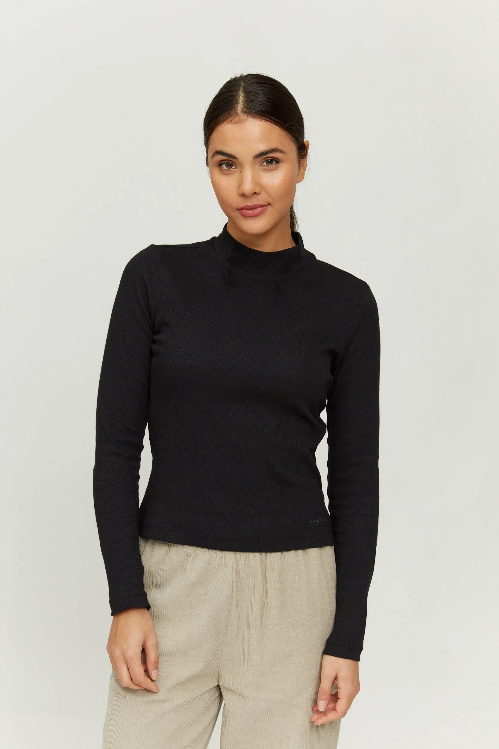 Lillian Turtleneck
