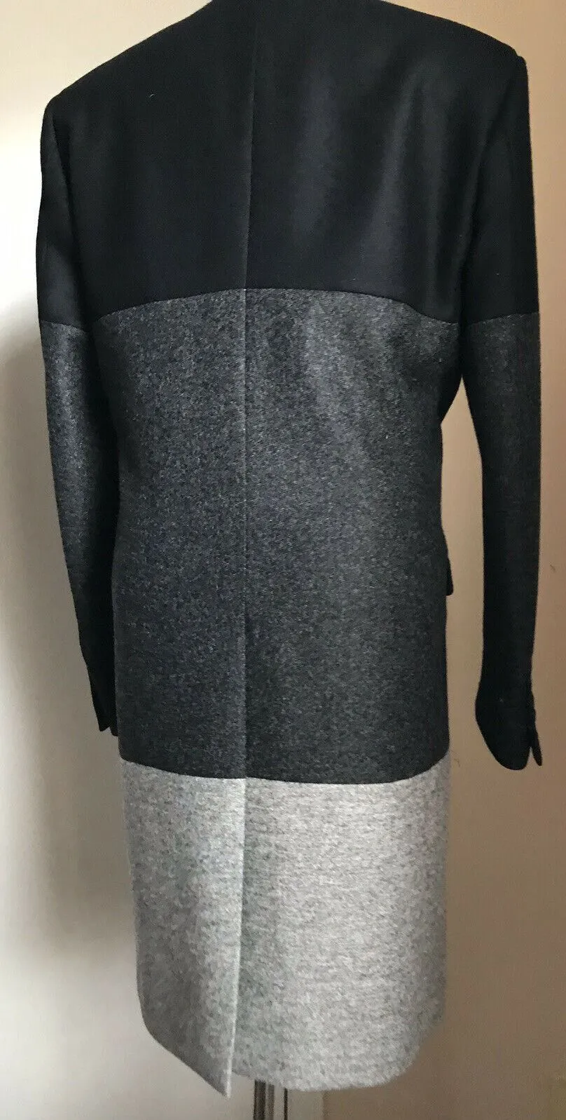 New $2250 Fendi Mens Overcoat Coat Black/Gray Size 44 US ( 54 Ita ) Italy