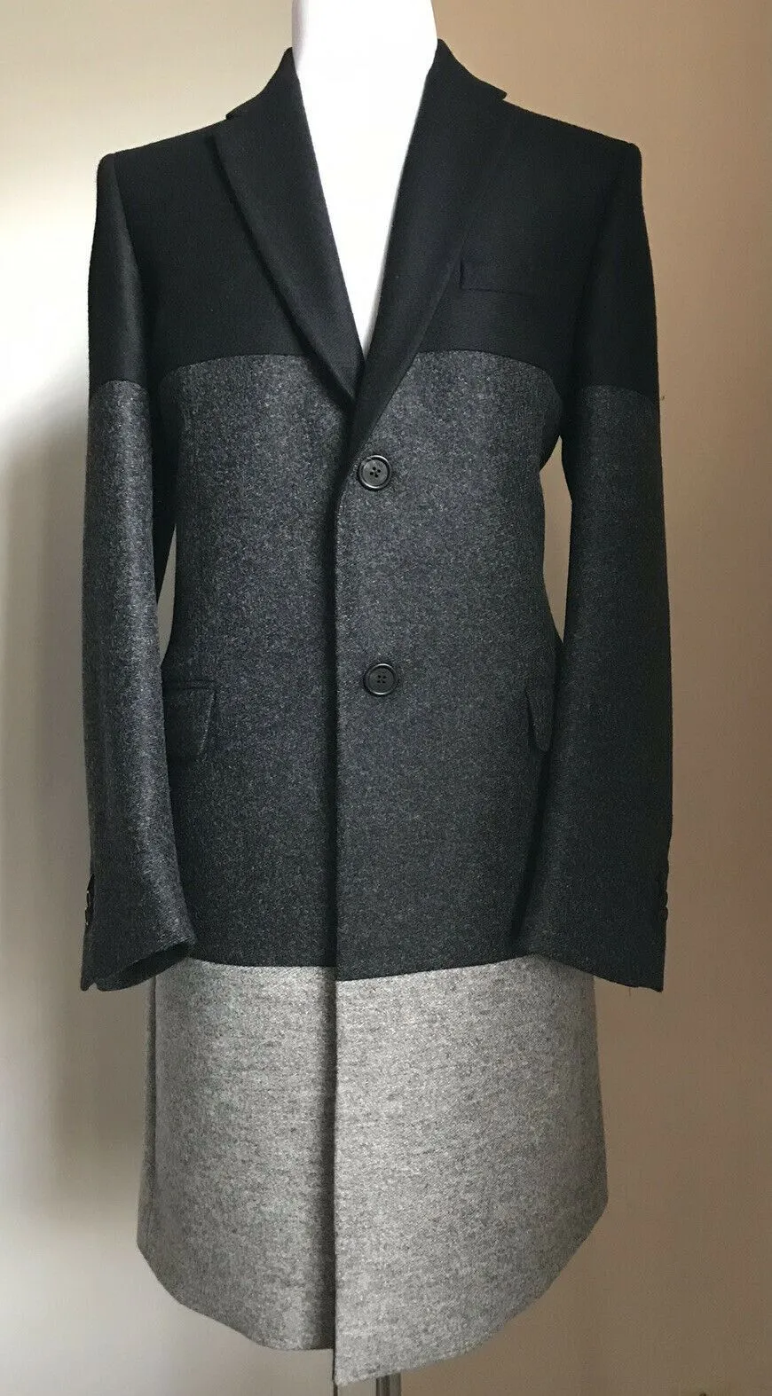 New $2250 Fendi Mens Overcoat Coat Black/Gray Size 44 US ( 54 Ita ) Italy