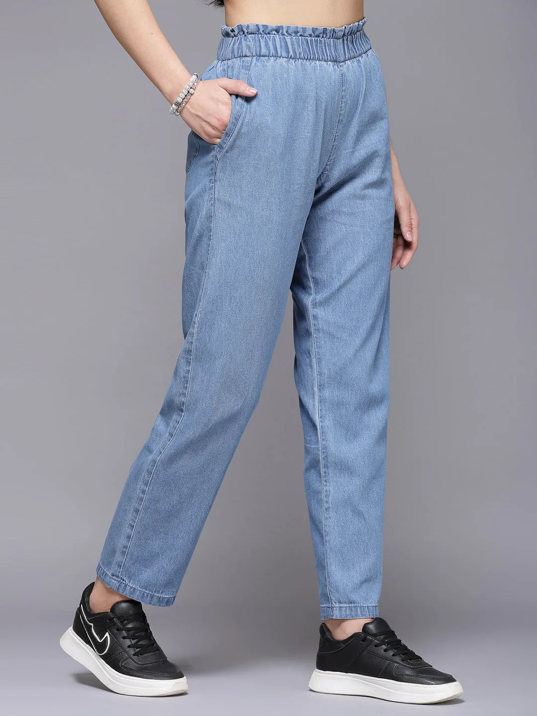 Relaxe Fit Mid Indigo Cotton Denim Jeans For Women