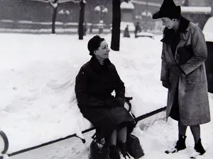 The cold seat (Print 3499069)