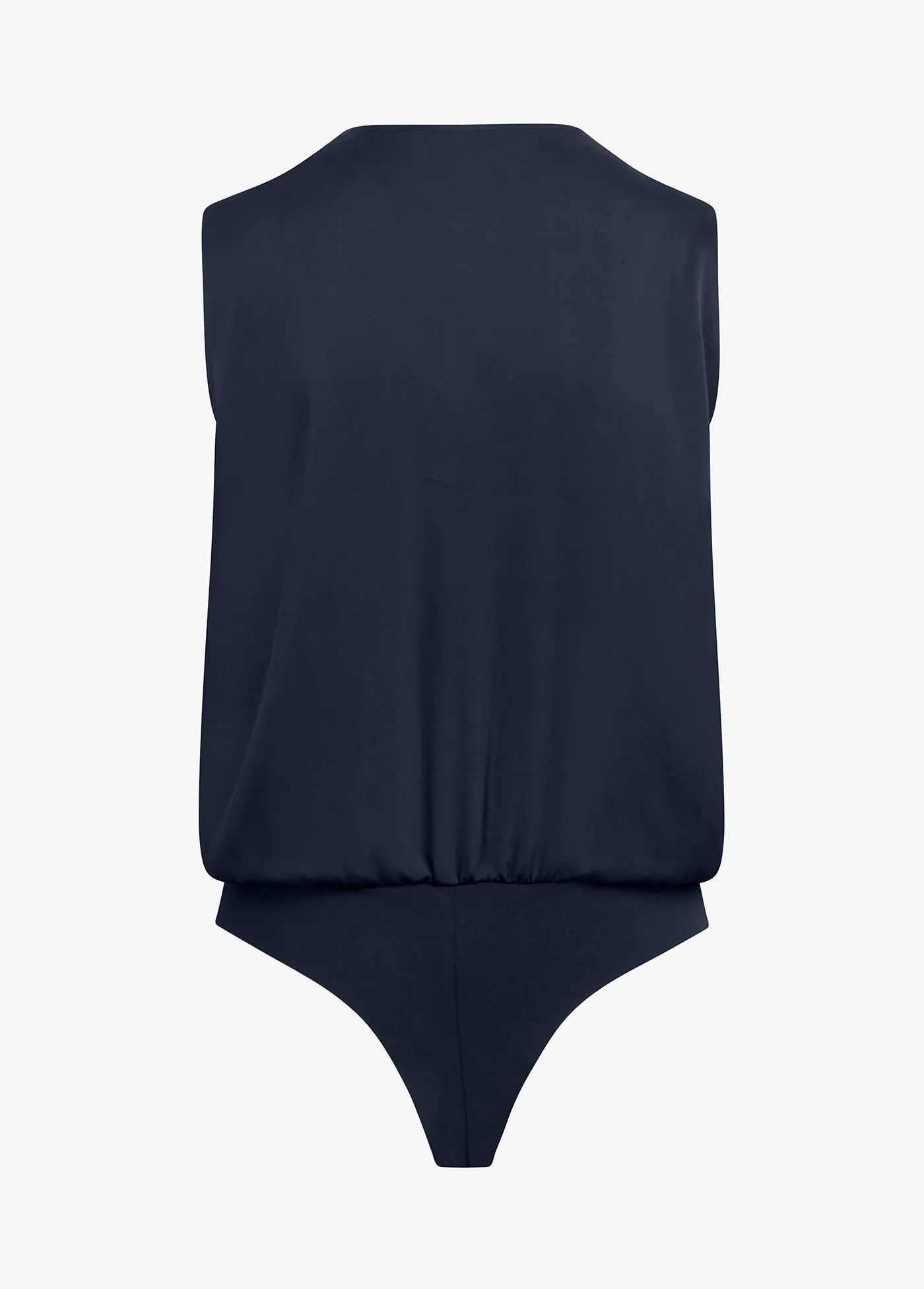 THE SLEEVELESS DATE BLOUSE