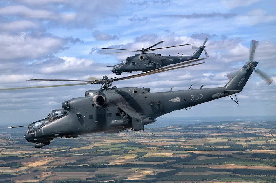 Trumpeter 05829 1/48 Mil Mi-24P Hind F Russian Attack Helicopter kit