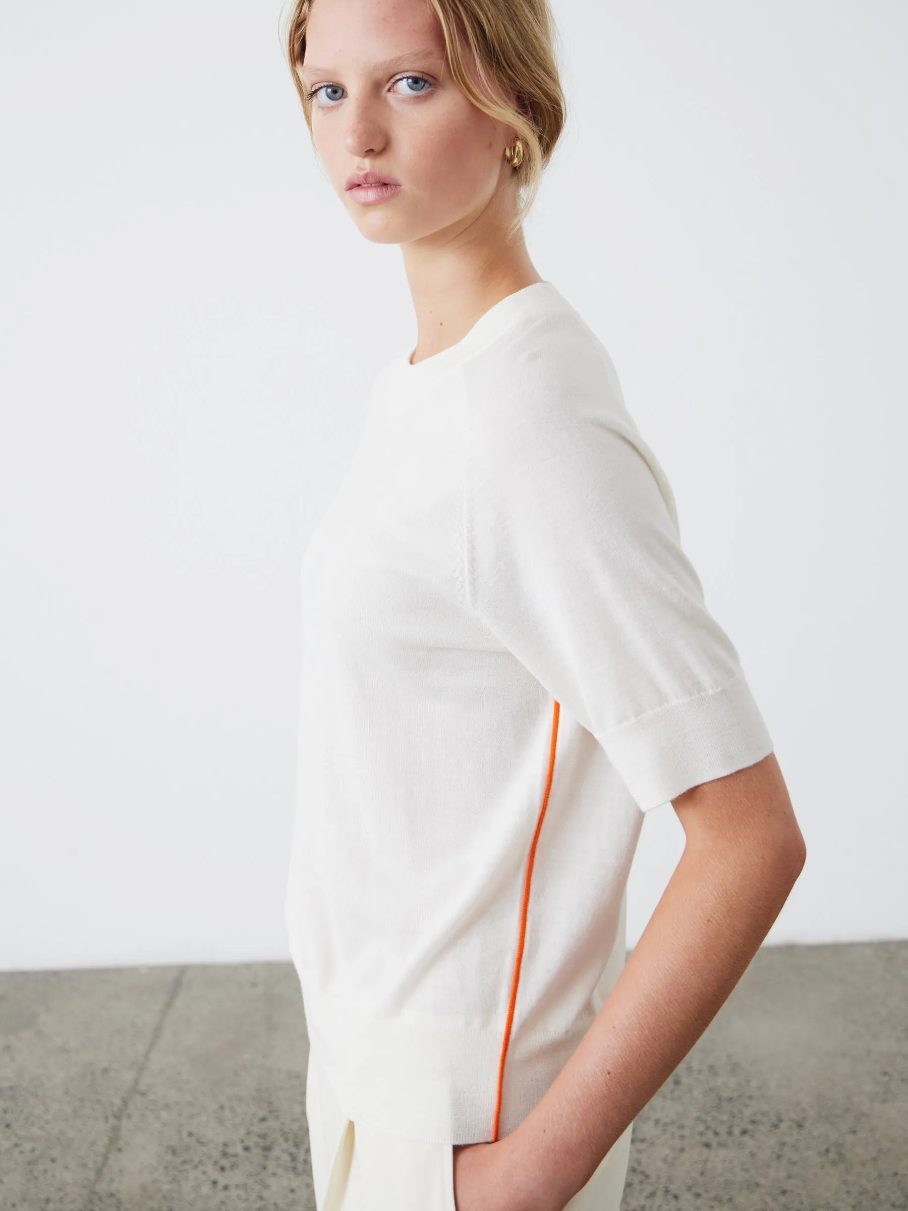 Ultimate Knit T-Shirt - Cream
