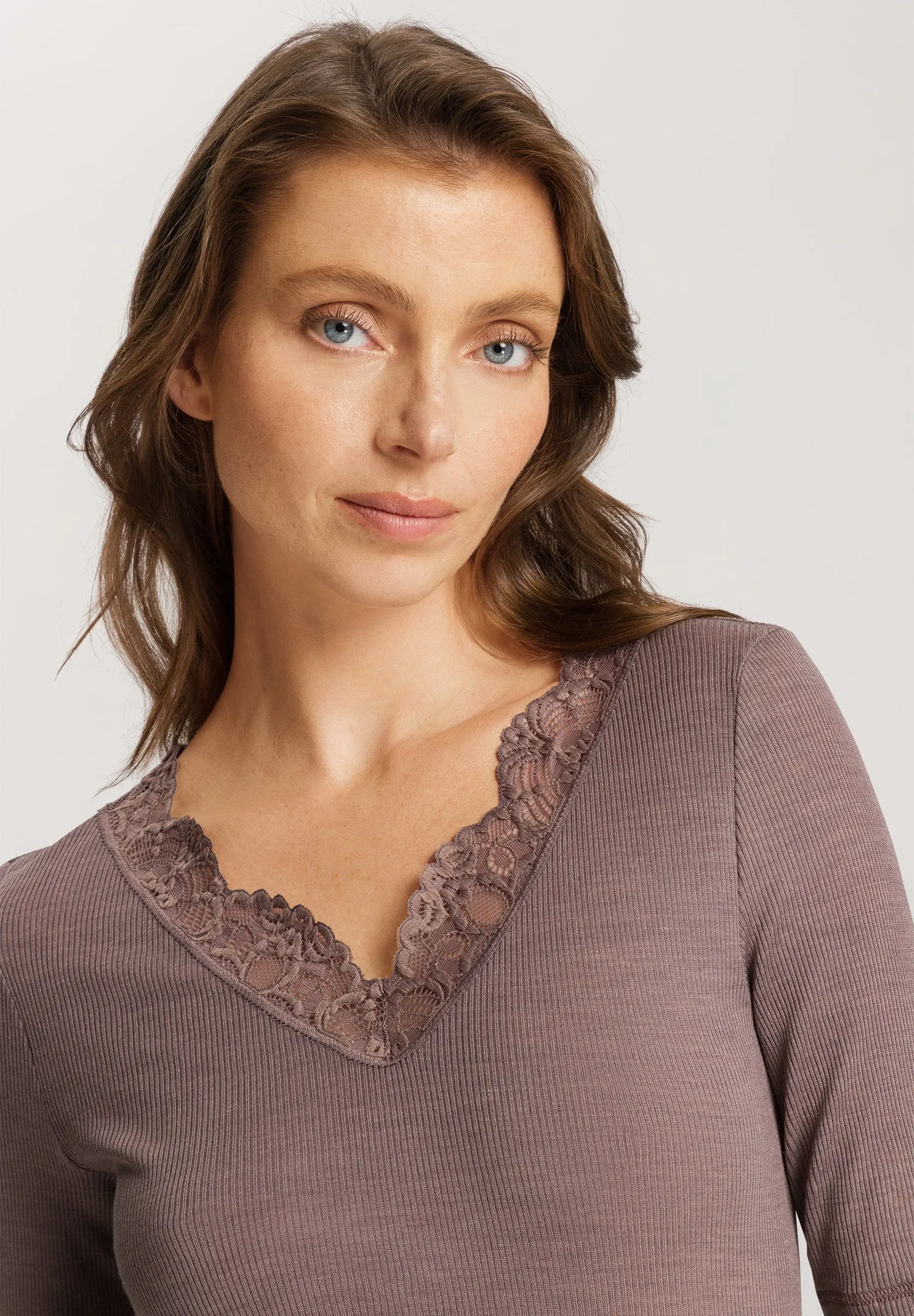 Woolen Lace Fine Ribbed Wool And Silk Fitted Top | Stonewash 70913-2756